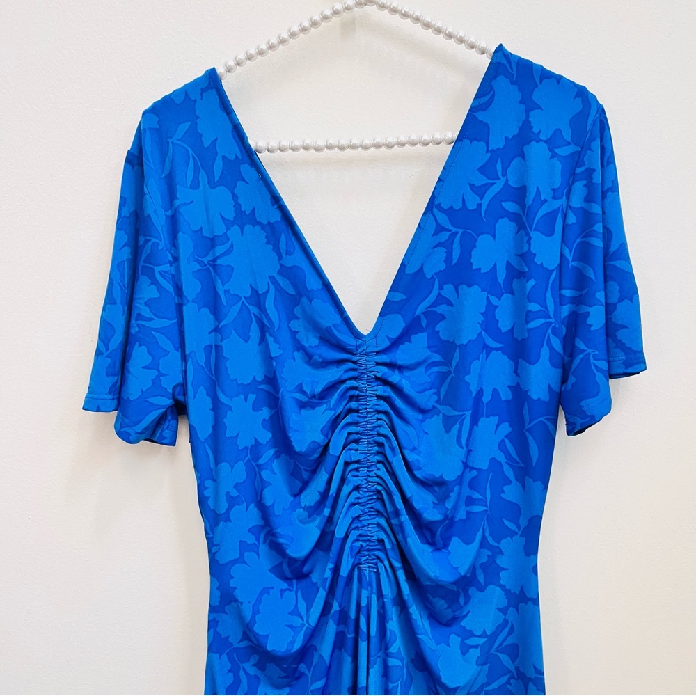 Michael Kors Blue Floral Ruched Flutter Sleeve Midi Dress - Picture 5 of 13